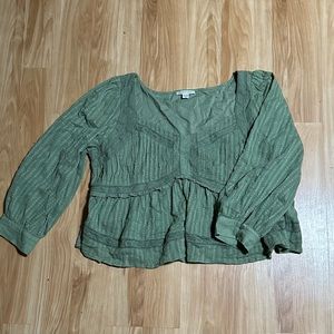 American Eagle shirt